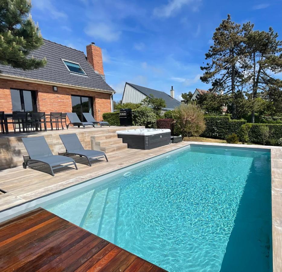 Superbe Maison Avec Piscine Et Jacuzzi Dans Les Dunes Ambleteuse Esterno foto